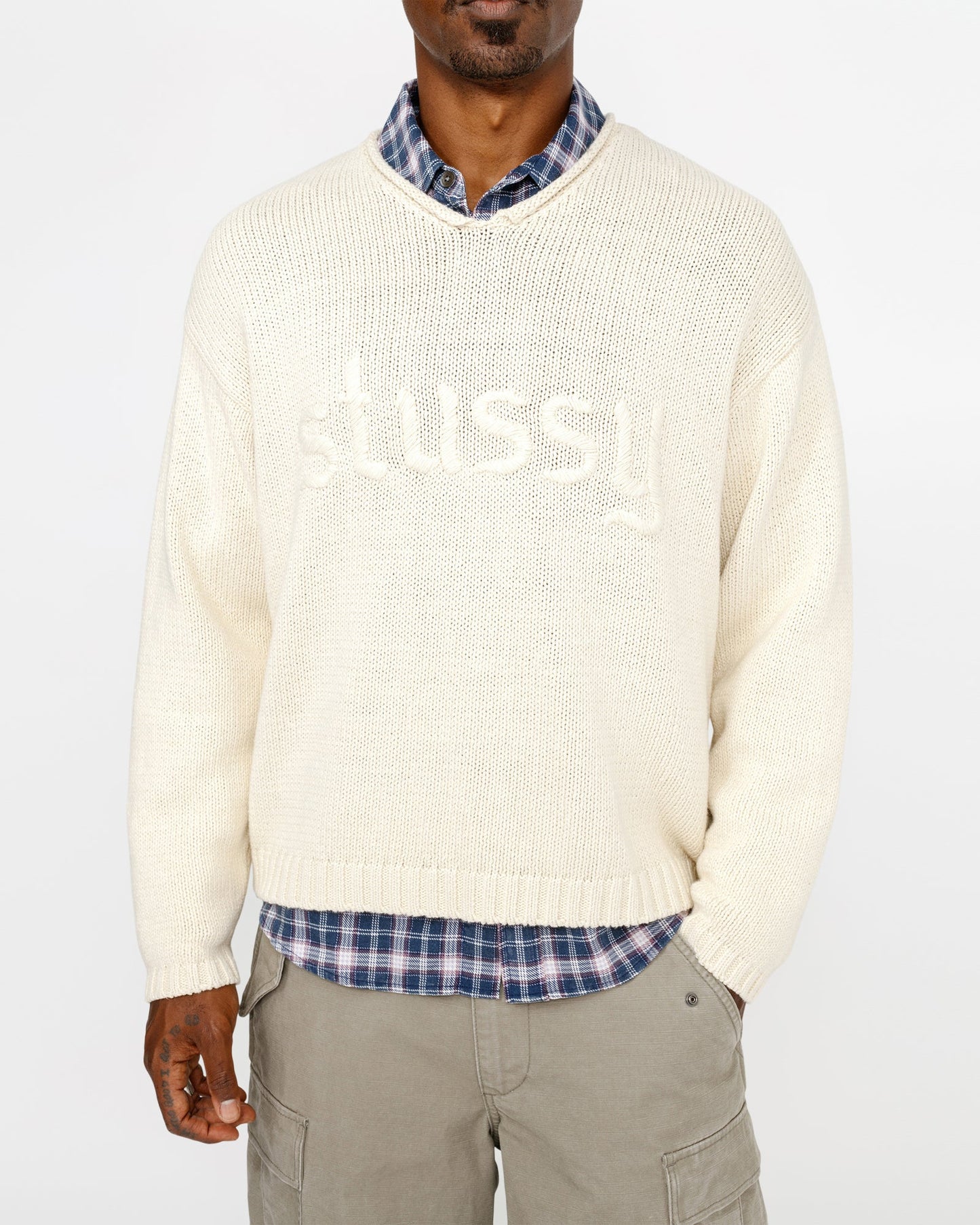 EMBROIDERED V-NECK LOGO SWEATER